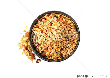 Bowl with granola isolated on white background 72333625