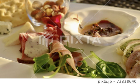 ランチ 72338640
