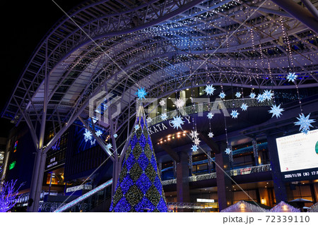 Jr博多駅 駅前 クリスマスイルミネーションの写真素材