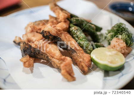 絶品ウツボの唐揚げ 72340540