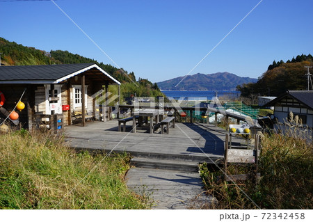 三陸鉄道リアス線　恋し浜駅前の風景 72342458