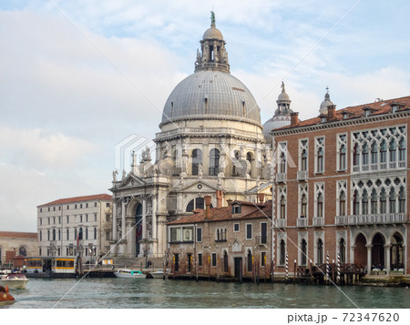 Basilica di Santa Maria della Salute - Venice Basilica di Santa Maria della Salute - Venice 72347620