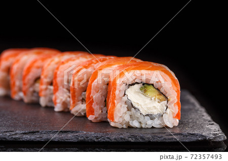 Philadelphia sushi rolls with salmon and cream Philadelphia sushi rolls with salmon and cream 72357493