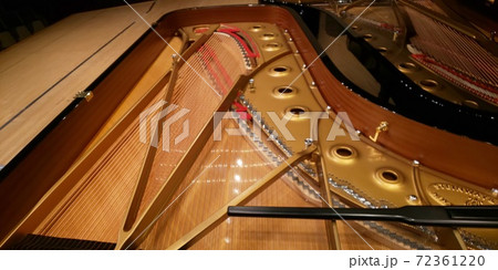 上から見たグランドピアノの写真素材