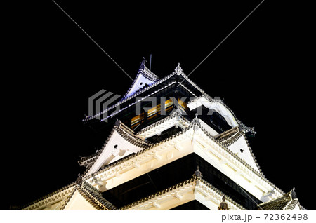 熊本城　最高に美しい夜景の城風景2020年 72362498