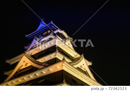 熊本城　最高に美しい夜景の城風景2020年 72362523