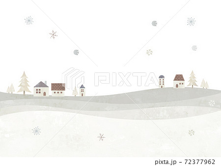 雪の丘と家並み水彩 72377962