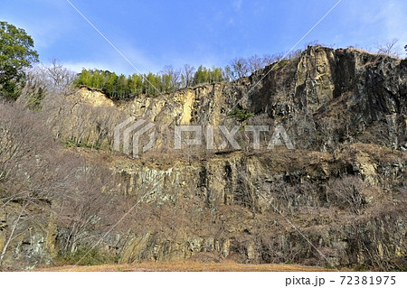 岩船山 採石場跡 岩船山 採石場跡 72381975