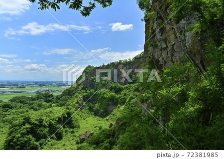 岩船山 採石場跡と筑波山 岩船山 採石場跡と筑波山 72381985
