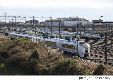 大宮総合車両センター東大宮センターの特急車両 大宮総合車両センター東大宮センターの特急車両 72397465