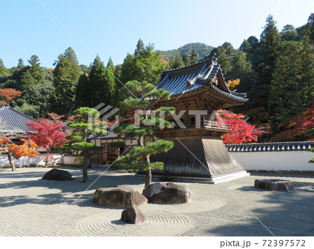 佛通寺の紅葉 佛通寺の紅葉 72397572