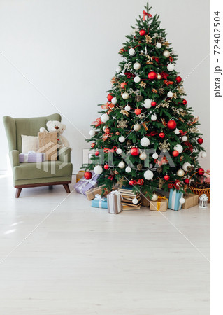 Christmas tree decor presents new year's background Christmas tree decor presents new year's background 72402504