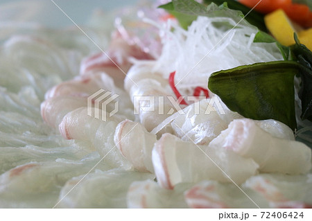 鯛の刺身 盛り合わせ 一匹 刺身 海鮮 新鮮 市場の写真素材