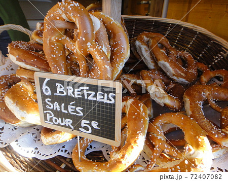 【伝統菓子】プレッツェル 72407082