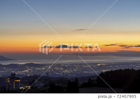 箱根　十国峠付近から眺望　十国峠からの夕景 72407905