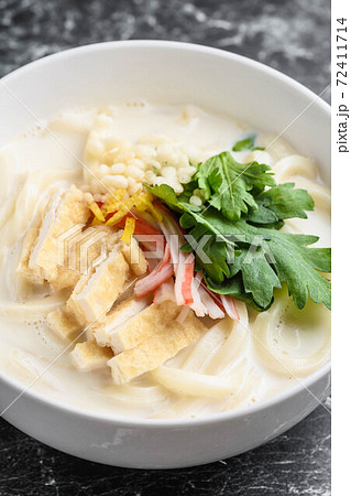 豆乳うどん 豆乳うどん 72411714