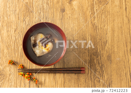 おしるこ　sweet red bean(adzuki) soup  72412223