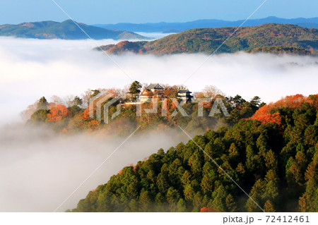 天空の山城5741- 天空の山城5741- 72412461