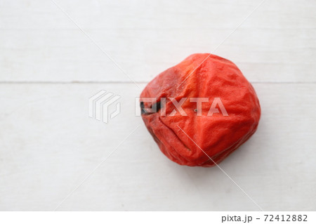 腐ってしまった庄内柿 食品ロス 腐ってしまった庄内柿 食品ロス 72412882