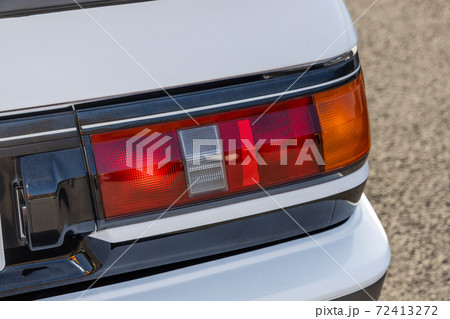 車のテールライト Tail light 72413272