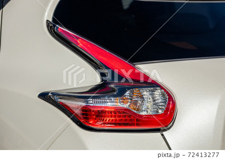 車のテールライト Tail light 72413277