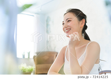 女性ビューティー 女性ビューティー 72414225
