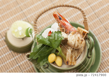 松茸土瓶蒸し 72417900