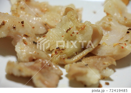 もつ焼き もつ焼き 72419485