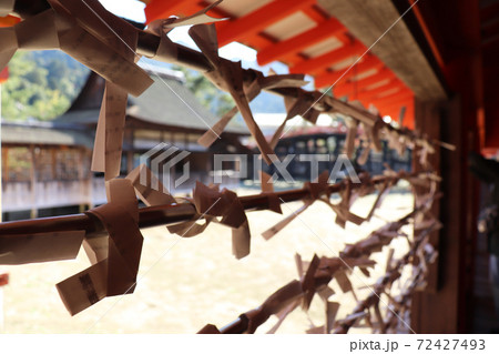 おみくじ掛け おみくじ掛け 72427493