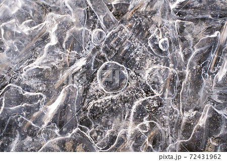 凍結した水 凍結した水 72431962