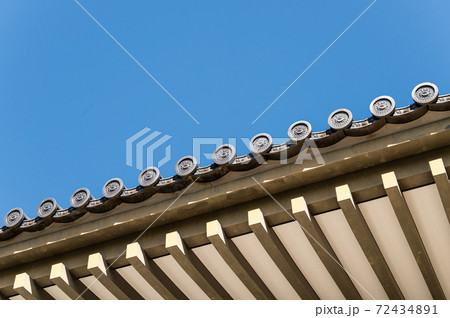 万十軒瓦と垂木 笠間稲荷神社の写真素材 [72434891] - PIXTA