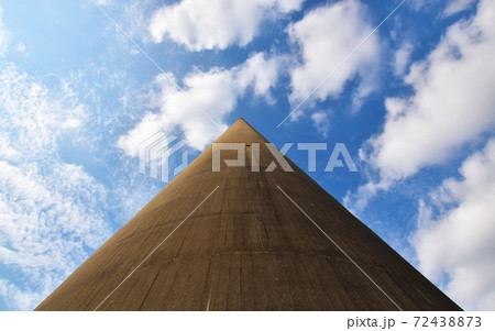 国指定重要文化財の針尾送信所 72438873