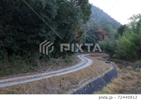 日本の岡山県の熊山の風景 72440912