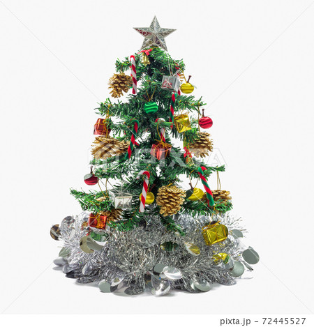 Christmas tree isolated. 72445527