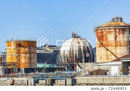 老朽化した大型タンク 老朽化した大型タンク 72446953