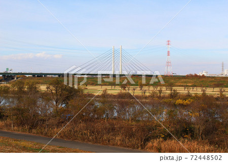 荒川にかかる幸魂大橋 72448502
