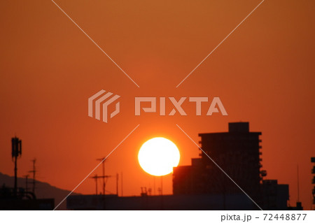 北海道の夕陽-沈みゆく太陽-02 北海道の夕陽-沈みゆく太陽-02 72448877
