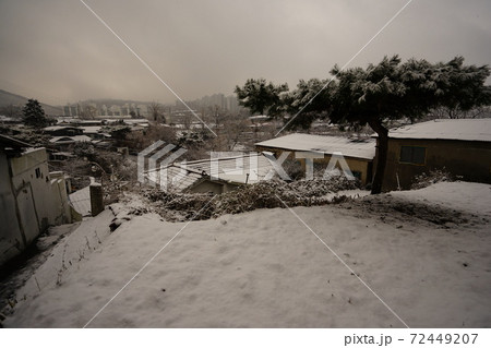 冬 雪景色 川 72449207