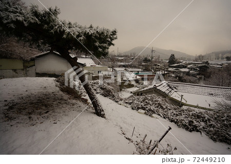 冬 雪景色 川 72449210