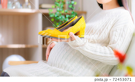 ヒール靴 妊婦 16:9 ヒール靴 妊婦 16:9 72453071