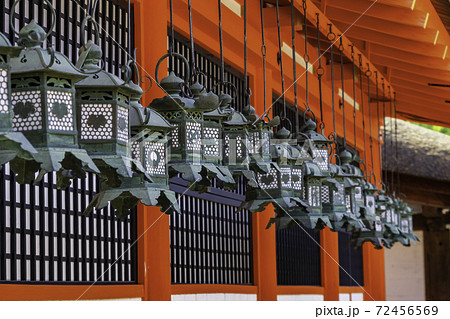 春日大社　燈籠　奈良県奈良市 72456569