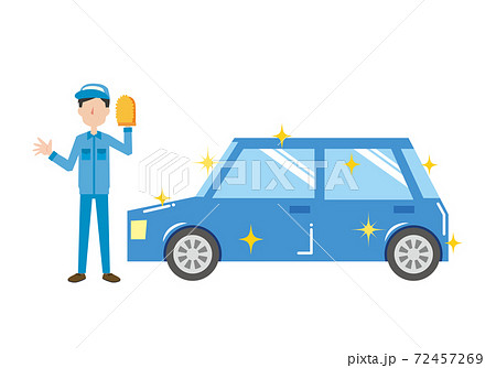 青い車を洗車するスタッフ 72457269