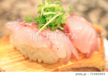 美味しいお寿司 72460905