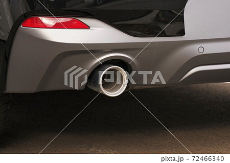 自動車のマフラー 自動車のマフラー 72466340