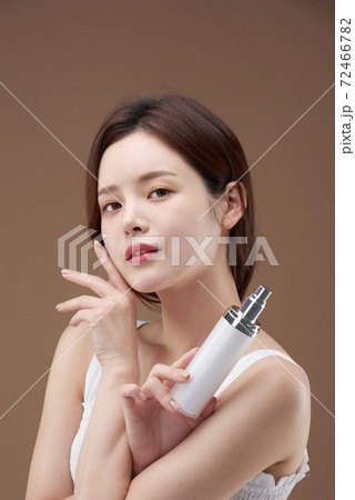 女性 女 女の子 72466782