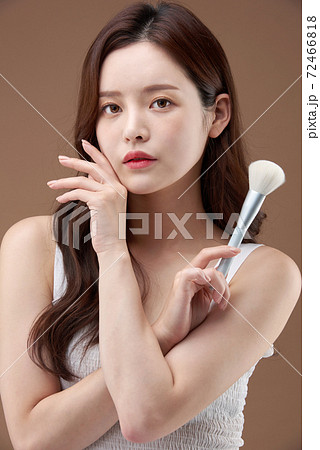 女性 女 女の子 72466818