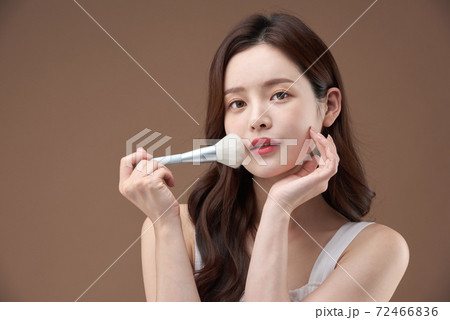ビューティー 女性 女 72466836