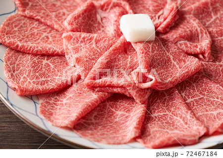 牛肩ローススライス　すき焼き　しゃぶしゃぶ用 72467184