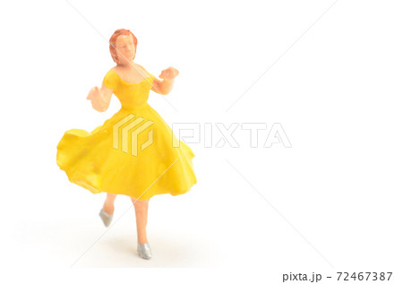 女性 72467387