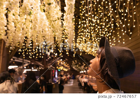 滋賀県 琵琶湖の見える丘 ランプパフェ店内 イルミネーション 滋賀県 琵琶湖の見える丘 ランプパフェ店内 イルミネーション 72467657